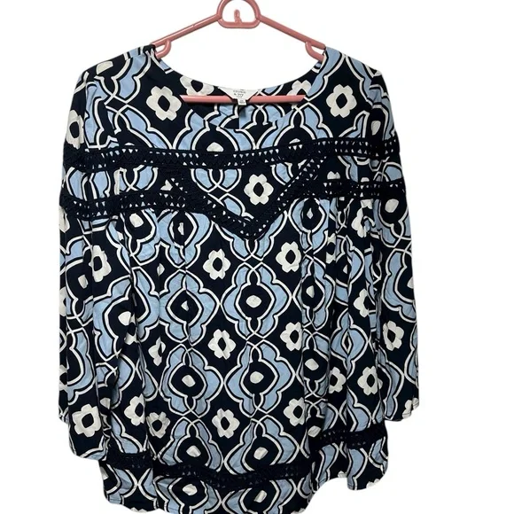 Crown & Ivy Blue and Black Geometric Blouse - Picture 1 of 11